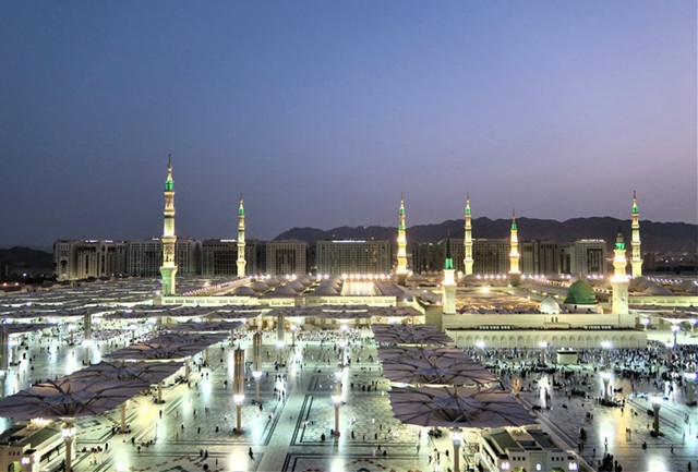 Guide complet de la Omra – étapes, prix et conseils pratiques Guide complet de la Omra - étapes, prix et conseils pratiques